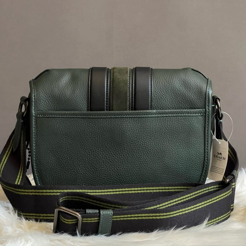 💰SOLD - C5382 - Coach Hitch Crossbody with Varsity Stripe - Picture 6 of 12